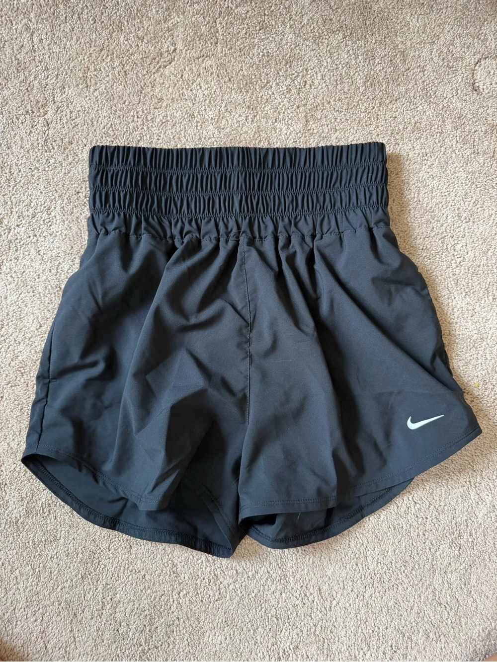 Nike Women's Black Elastic Waistband Athletic Shorts